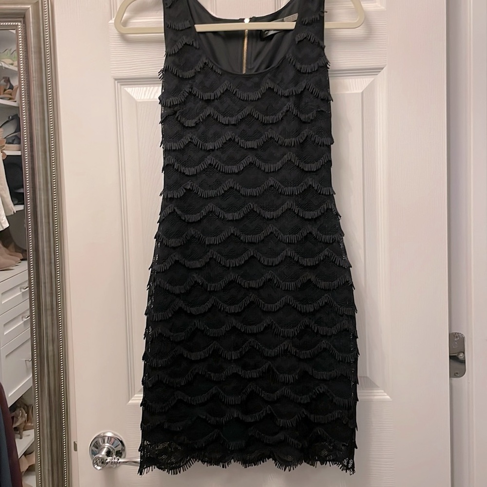 GUESS black dress, fringe pattern, casual or elegant, goes with anything, Size 2